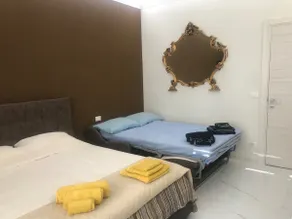 [Metro Bengasi] Elegant Suite 10 minutes from the Center - Image 2