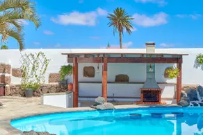 Enjoy a getaway at Casa Nel - Image 3