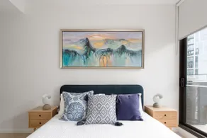Modern Magic on the Yarra with Resort Amenities - Image 4