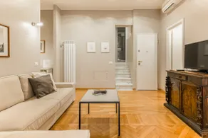 Vatican Luxury Apartment - Image 4