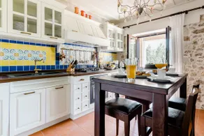 Christina's Home - Image 5