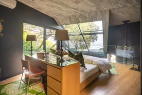 Magnificent Clifton Retreat with Unparalleled Ocean Views! - Image 4