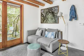 Magical Modern Cottage with Garden - Image 5