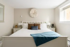 Sunnyside Garden Getaway- 5 Minutes from Downtown - Image 4