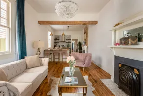 Elegant Renovated House With Relaxing Courtyard - Near FQ - Image 4