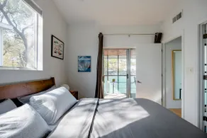 East Austin Bamboo Hideaway - Image 3