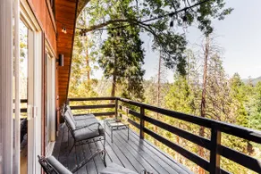 Cozy A-Frame Cabin in Crestline | Mountain Retreat - Image 2