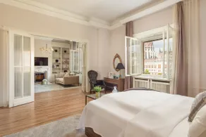 v1bvdapest Iconic Views•100m² Pure Budapest Charm - Image 3