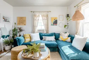 Trendy Long Beach Cottage in a Quiet Neighborhood - Image 3