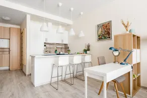 Happy Inn, Central Urban Studio Apartment, Self Check -in - Image 3