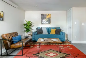 Hip Rino Basement Suite Near Downtown - Image 2
