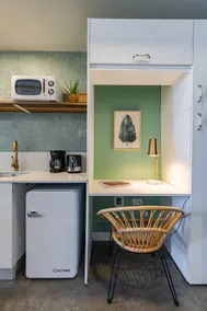 Artistic Studio with views and premium amenities - Image 2