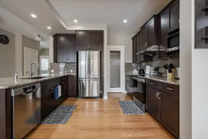 ❤️Peaceful 3BR, AC, Playground 🛝, On Green, Trails❤️ - Image 3