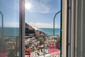 Riomaggiore: Free Garage, Seaview Terrace, 2AC BDR - Image 2