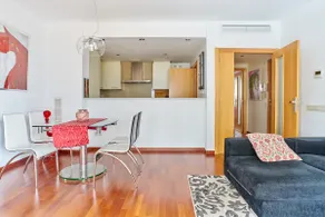 VIP apartment with pool and free parking in San Cugat - Image 3