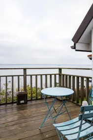 The Beach House - enjoyment at the water's edge - Image 3