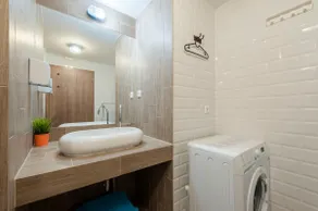 New flat(NY) in BPentertaining dist.NOpartyNOnoise - Image 4