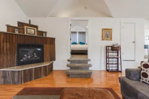 Back Shack Loft - Image 2