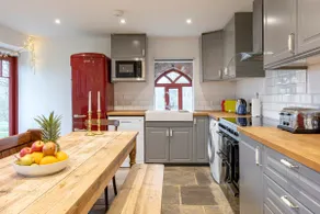 Large Luxury House near Bath, sleeps 16! - Image 3