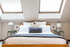 Skylights, King Bed, 2 bedrooms - Image 2