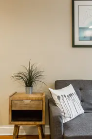 ENTIRE CLEAN MODERN 2 BR APT HAVEN/GARAGE PARKING - Image 3