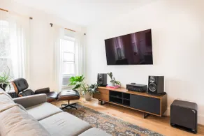 Airy Private Penthouse in a Brooklyn Brownstone : - Image 2