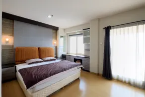 Huge 4Bdrm Apt above a Mall at south Jakarta. MRT - Image 2