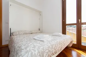 Helles Haus mit 2 Schlafzimmern und einer einzigartigen Terrasse - Image 5