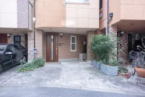 ★ Stylish single-family house, 8 minutes ★ walk from the ★ station, 27 minutes to ★ Haneda Airport, parking available★ - Image 3