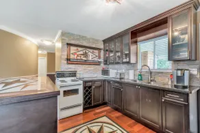 2 bedroom Suite located on Acreage - Image 2