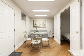 Luxurious oasis in upscale crown heights - Image 2