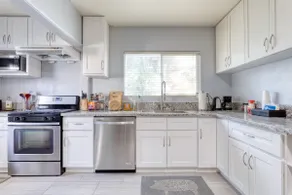 Warm & homey Monrovia Home near Los Angeles - 3B2B - Image 5