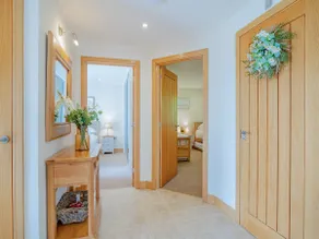 Twill Lodge - 4 Swandown - Image 4