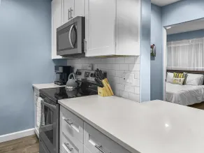Sarasota 2 Bedroom House right next to Siesta Key - Image 5