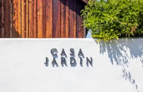 Casa Jardin, a ZenStay Hotel - Image 2