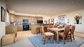 Bella Sirena 304-A - Elegant Oceanview Condo on Sandy Beach - Image 4