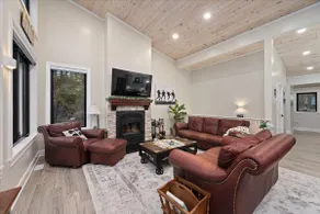 Norwegian Woods - Private Waterfront,66 Acres! - Image 5