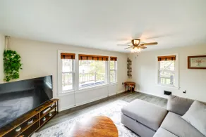 Columbia City Vacation Rental w/ Lake Access - Image 5