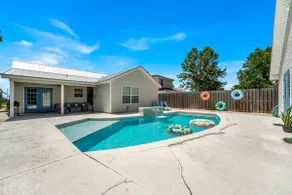 Escape to Paradise w Saltwater Pool 25 Min to PCB - Image 2