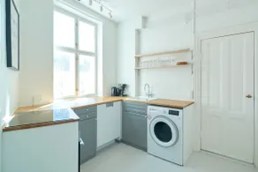 Elegant City Retreat in Central Copenhagen - Image 4