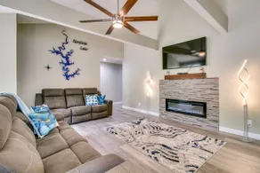 Serene Lakefront Mountain Home Getaway w/ Atrium! - Image 5