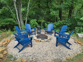 Blue Sky Cabin in Jefferson NC - Hot Tub, Firepit, Axe throwing, and more! - Image 3