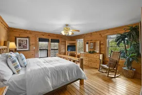 Lakeside Lodge by Avantstay Hot Tub Dock - Image 4