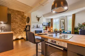 La Suite Du Chateau — Parking & Castle View - Image 3