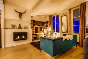 La Suite Du Chateau — Parking & Castle View - Image 5