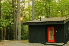 Glamping cabin w/ full bath + spa access - 21 - Image 2