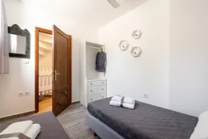 Olivia's Countryside House - Image 5