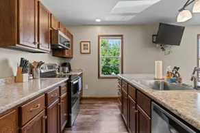 Downtown Studio with Jacuzzi & Game Room - Image 2