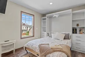 Downtown Studio with Jacuzzi & Game Room - Image 3