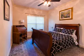 Low Country Dawg House Stunning Walking Trails! - Image 2